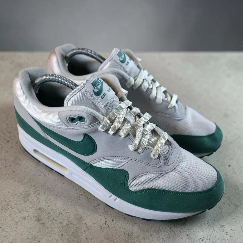 Nike Air Max 1 Evergreen White Shoes Mens Size 11 Sneakers *Clean.